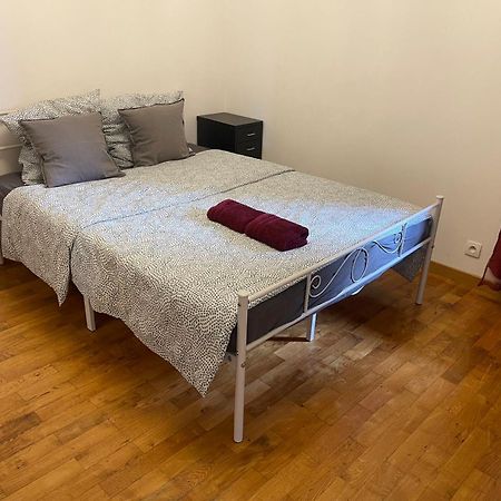 Comme Chez Moi Apartment Тие Екстериор снимка