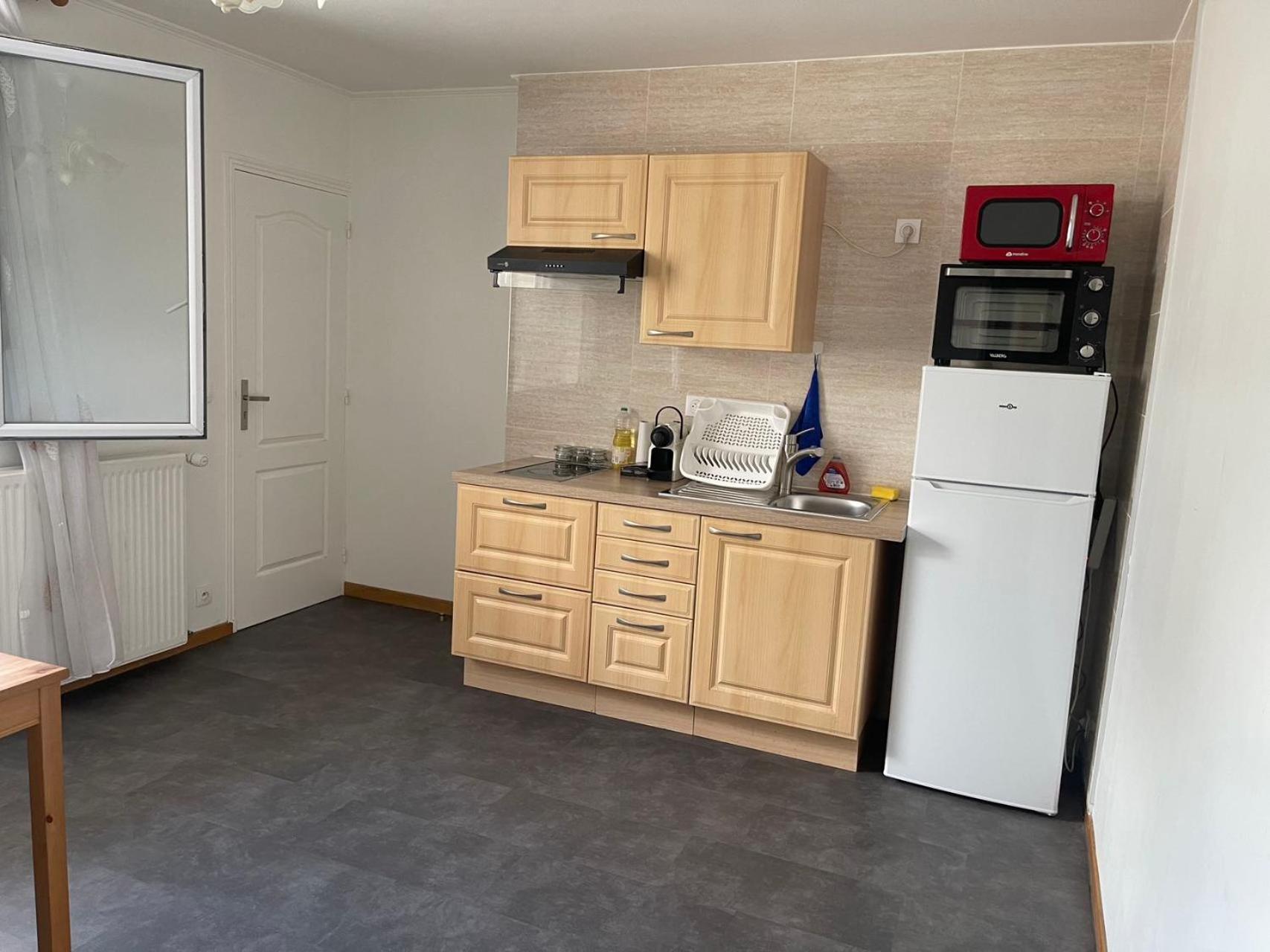 Comme Chez Moi Apartment Тие Екстериор снимка